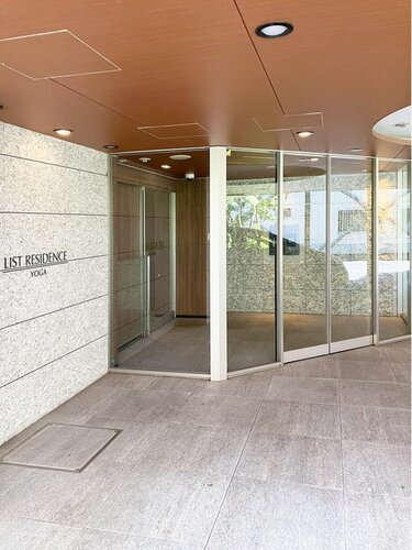 エントランス エントランス