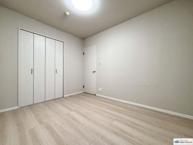 リビング以外の居室 リビング以外の居室