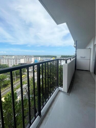 バルコニー バルコニー