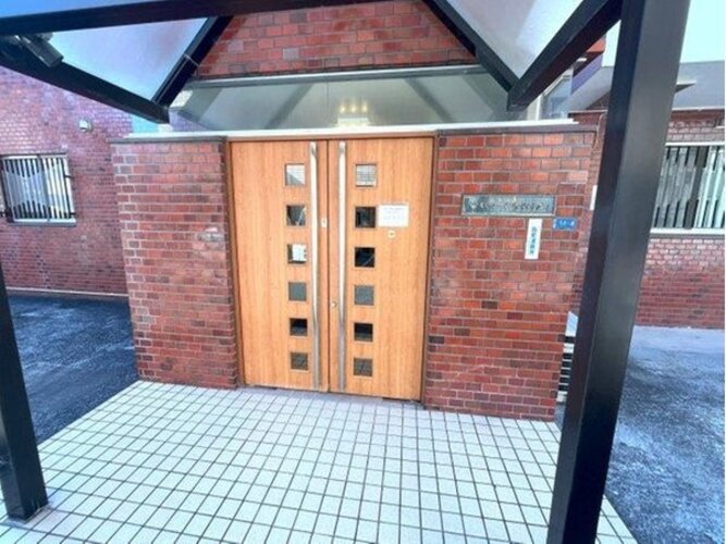 エントランス エントランス