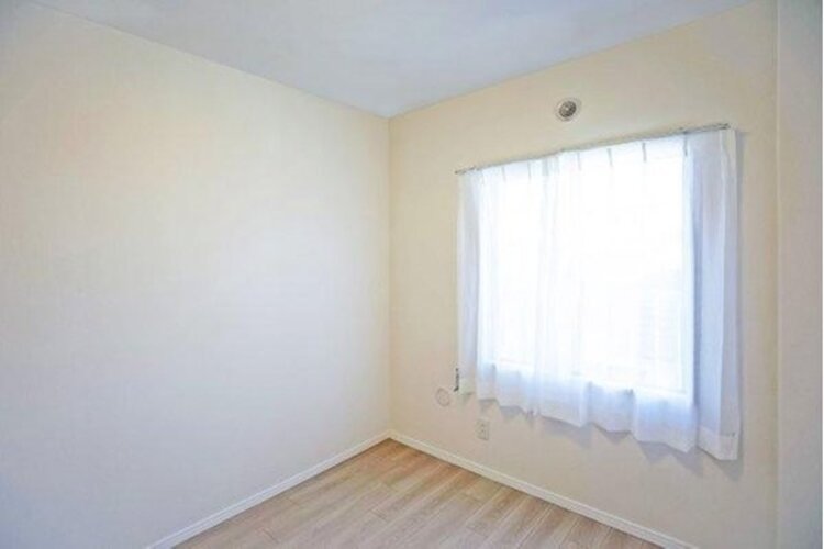 リビング以外の居室 リビング以外の居室