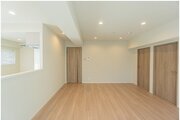 爽やかな風がそよぐ光に溢れた空間。清々しい気持ちになるお部屋です。